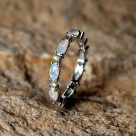 Jewelry - NEW Quiet Luxury 18K Opal and Diamond Dainty Ring